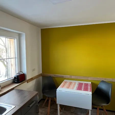 Melzower Waldhaus Montagewohnung Διαμέρισμα *