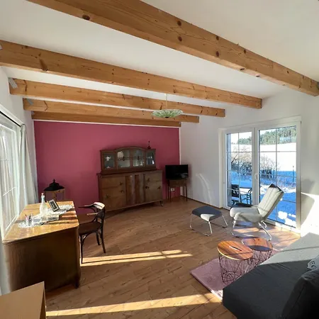 Apartment Melzower Waldhaus Montagewohnung