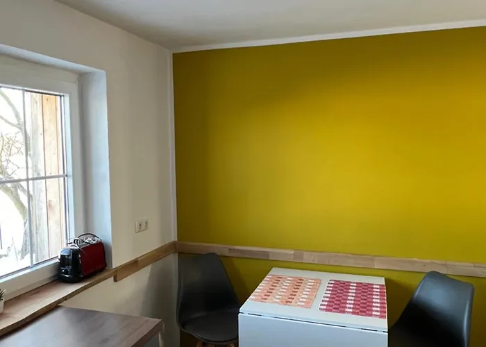 Melzower Waldhaus Montagewohnung Appartement *